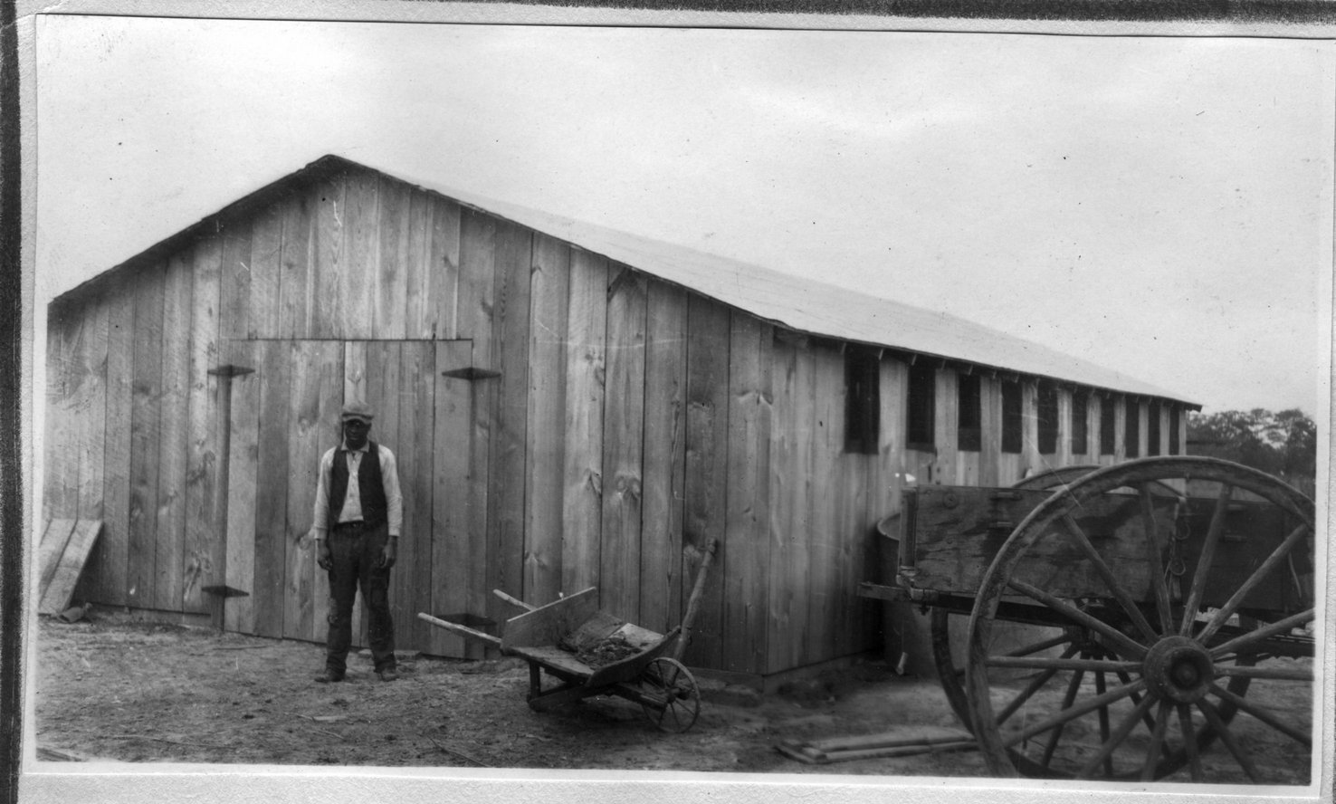 137~J. H. Flexner New Barn.jpg